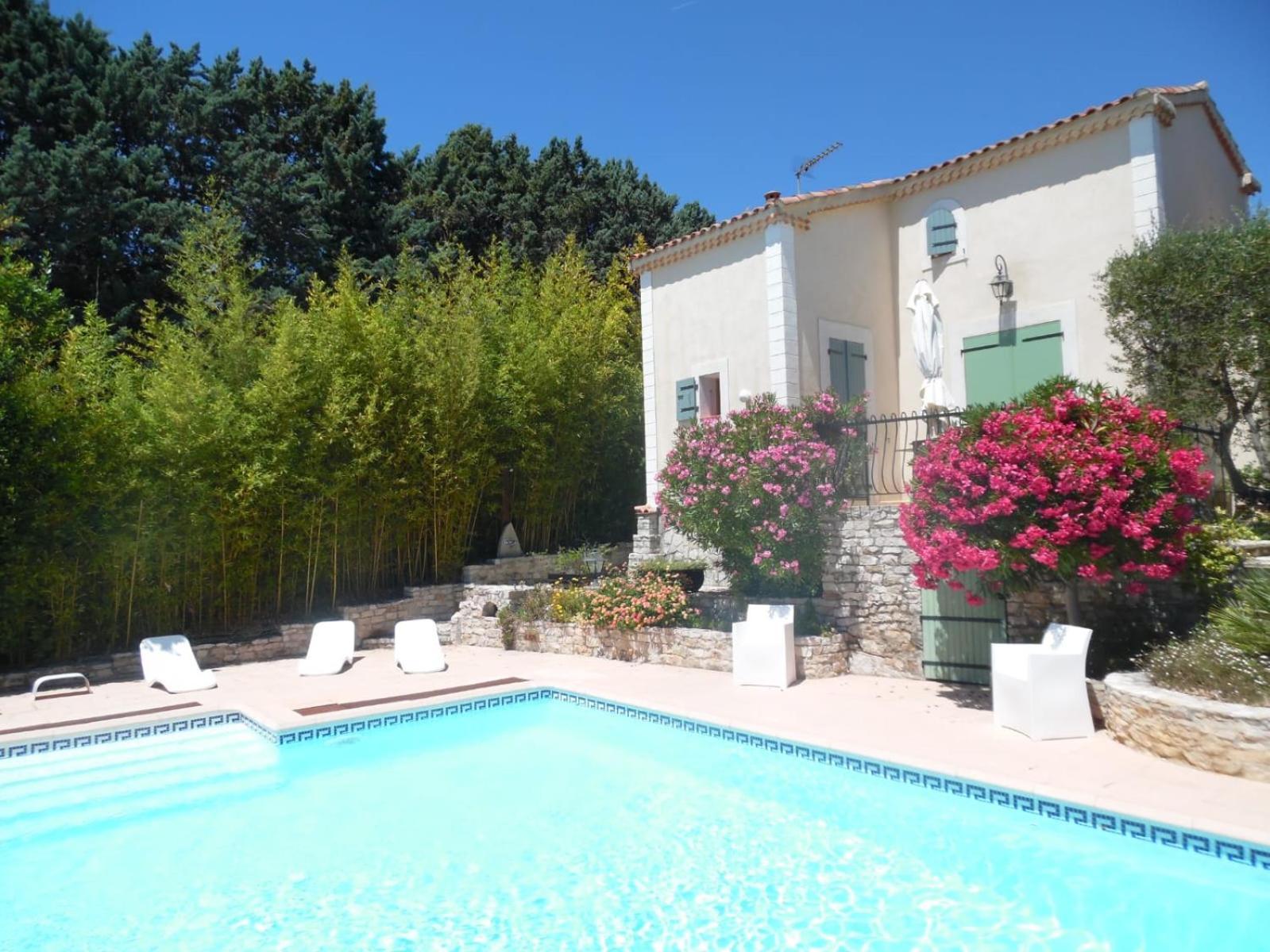 Vacances Carnoux-en-Provence 外观 照片