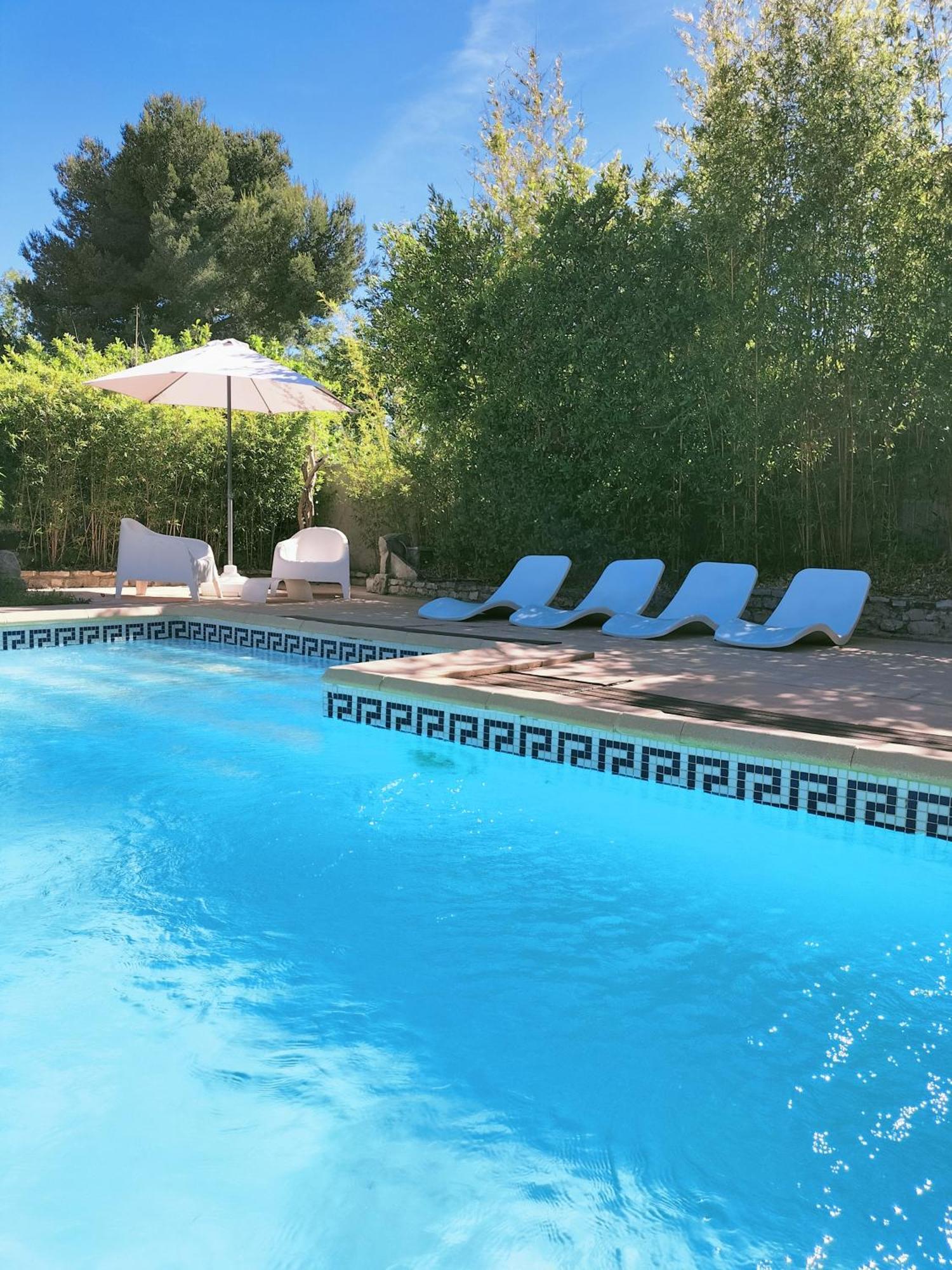 Vacances Carnoux-en-Provence 外观 照片
